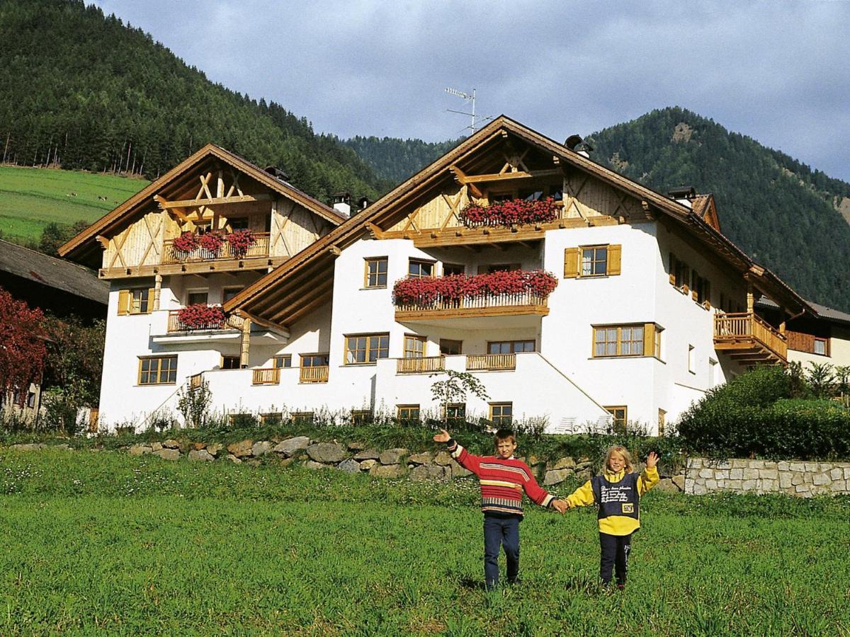 Residence Lusina Лузон Экстерьер фото